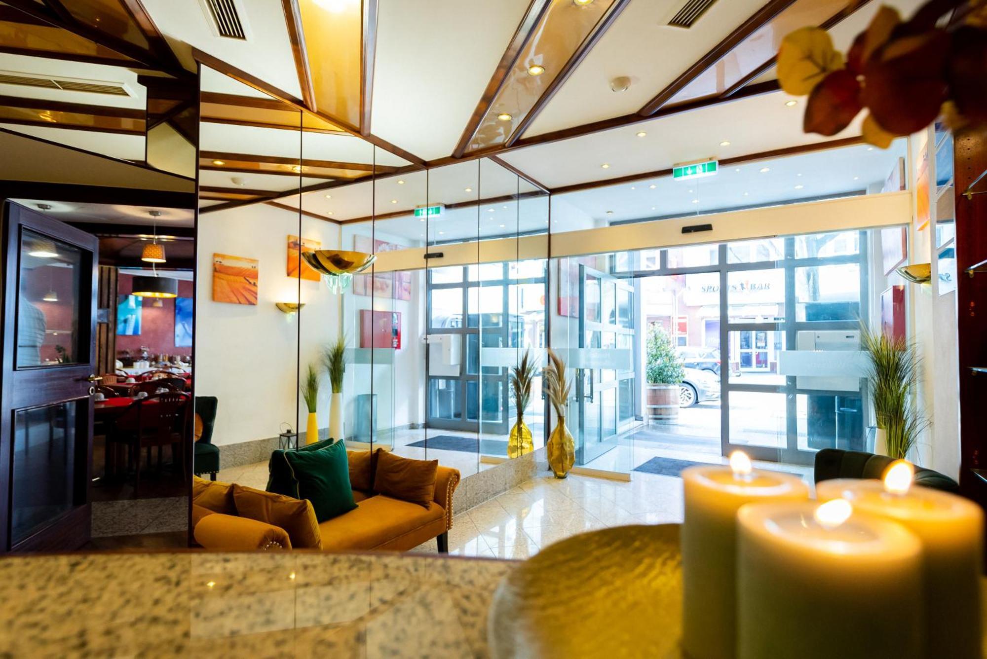 Cityhotel Feuerbach Hotel